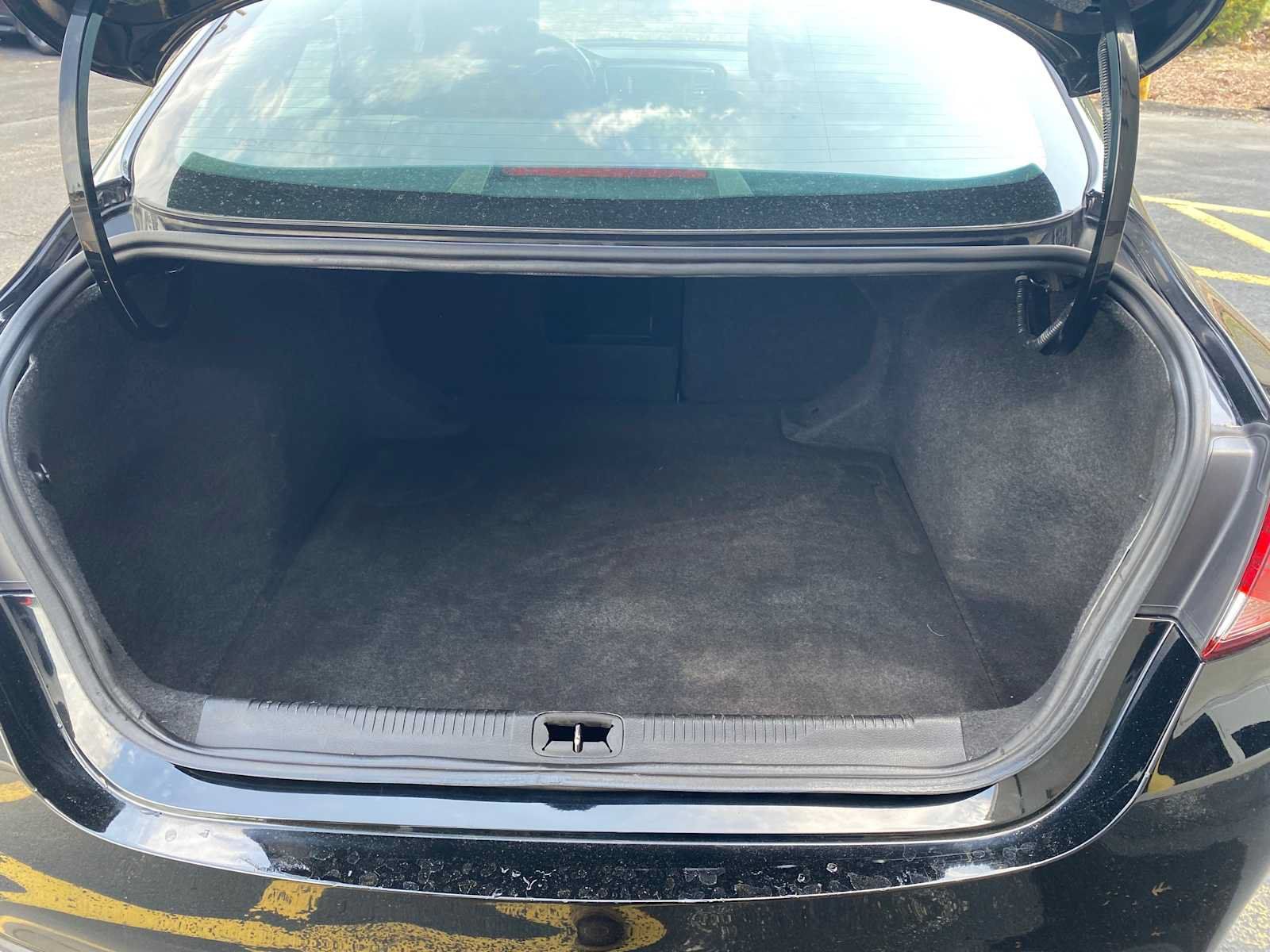 Used 2015 Chrysler 200 S FWD image 26
