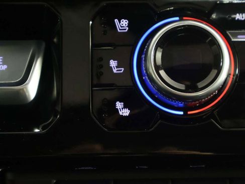 Used 2024 GMC Sierra 2500 Denali w/ Denali Reserve Package image 47