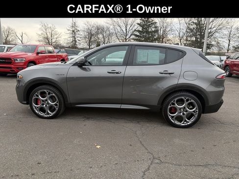 Used 2024 Alfa Romeo Tonale Veloce image 2