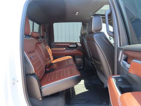 Used 2026 GMC Sierra 2500 Denali Ultimate AWD/4WD image 31