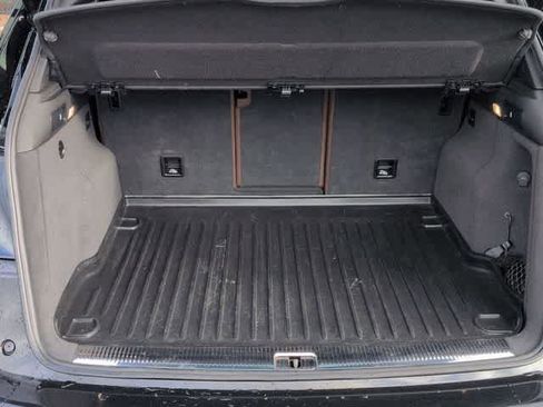 Used 2017 Audi Q5 2.0T Premium Plus w/ Technology Package image 37