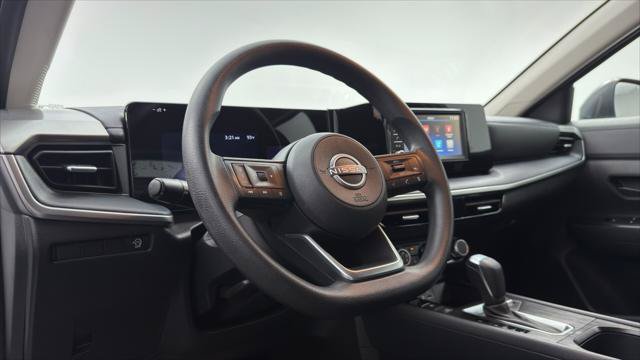 Used 2025 Nissan Kicks S FWD image 24