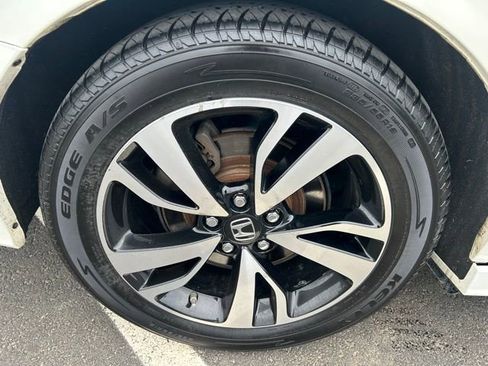 Used 2019 Honda Odyssey Elite image 11