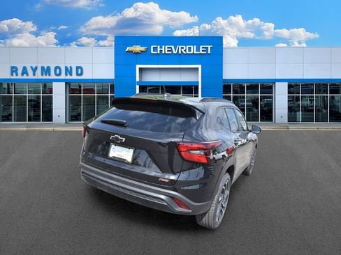 New 2026 Chevrolet Trax RS w/ Driver Confidence Package FWD image 4
