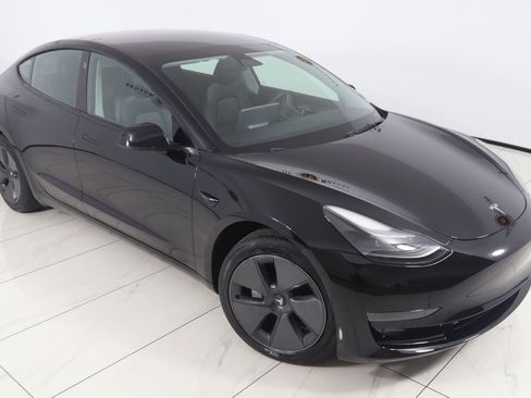 Used 2023 Tesla Model 3 Standard Range RWD image 17