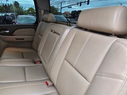 Used 2013 Chevrolet Silverado 2500 LTZ w/ LTZ Plus Package AWD/4WD image 53