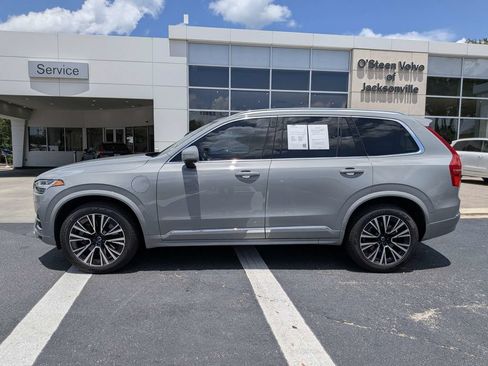 Used 2025 Volvo XC90 T8 Plus w/ Protection Package Premier AWD/4WD image 3
