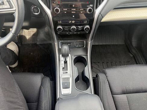 Used 2020 Subaru Ascent Premium w/ Convenience Package AWD/4WD image 30