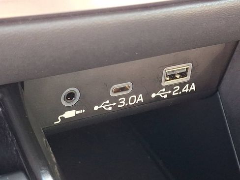 Certified 2025 Subaru Outback Limited AWD/4WD image 25