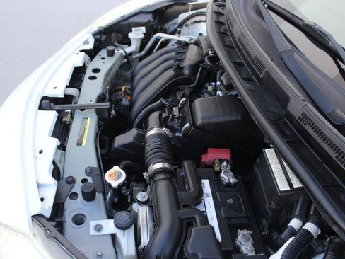Used 2016 Nissan Versa Note SV FWD image 34