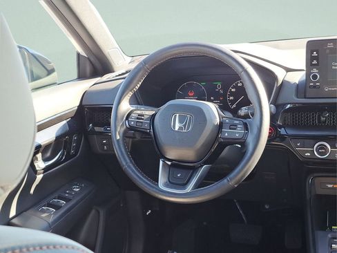 Used 2024 Honda CR-V Sport Touring image 18