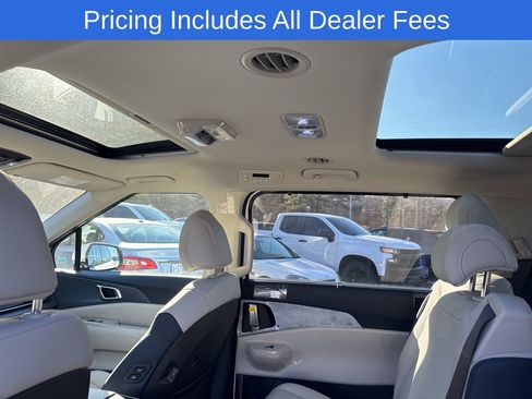 New 2026 Kia Carnival SX FWD image 13