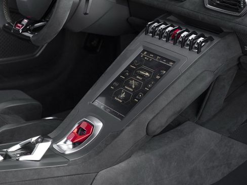 Used 2022 Lamborghini Huracan STO image 41