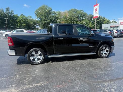 Used 2020 RAM 1500 Laramie AWD/4WD image 9