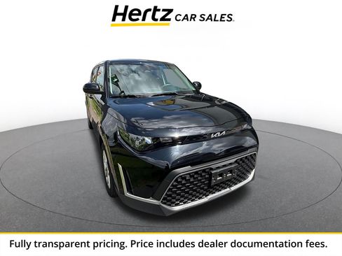 Used 2025 Kia Soul LX w/ LX Technology Package FWD image 1