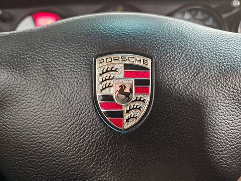 Used 1995 Porsche 911 Carrera RWD image 47