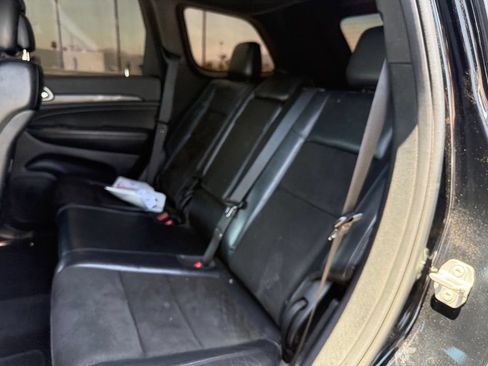 Used 2019 Jeep Grand Cherokee Altitude RWD image 4