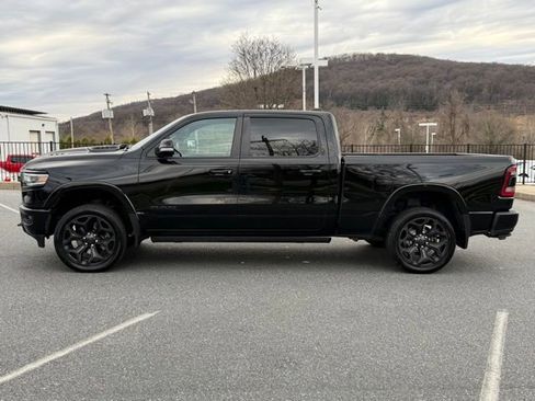 Used 2020 RAM 1500 Limited w/ Black Appearance Package AWD/4WD image 12