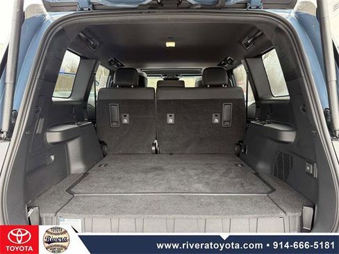 Certified 2024 Toyota Land Cruiser image 19