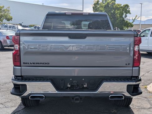 Used 2021 Chevrolet Silverado 1500 LT AWD/4WD image 4