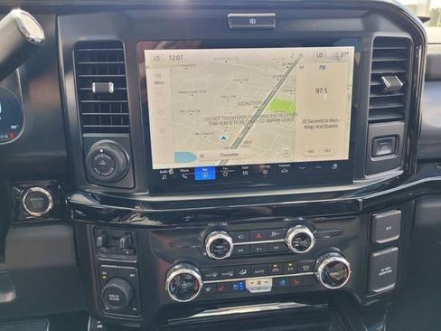 New 2026 Ford F250 Lariat w/ Black Appearance Package image 24