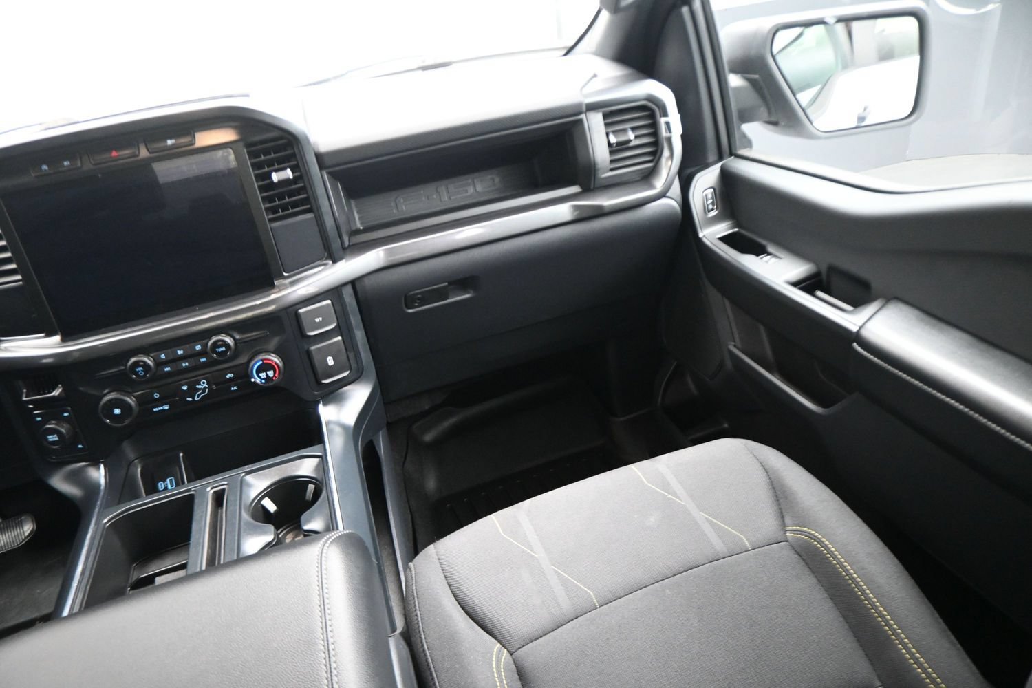 Used 2024 Ford F150 STX AWD/4WD image 14
