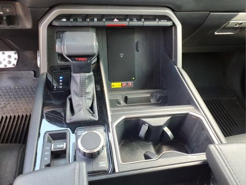 Used 2025 Toyota Tundra Limited w/ TRD Off-Road Package AWD/4WD image 12