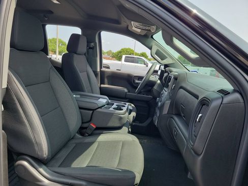Used 2026 Chevrolet Silverado 1500 Custom RWD image 33
