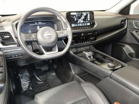 Used 2023 Nissan Rogue Platinum w/ Platinum Premium Package image 9