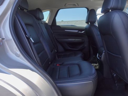 Used 2025 MAZDA CX-5 AWD 2.5 S w/ Preferred Package image 17