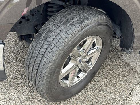 Used 2024 Ford F150 XLT w/ Equipment Group 302A MID image 40