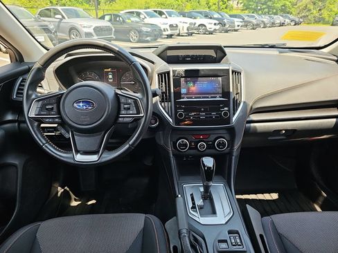 Used 2022 Subaru Crosstrek 2.0i Premium w/ Moonroof Package AWD/4WD image 12