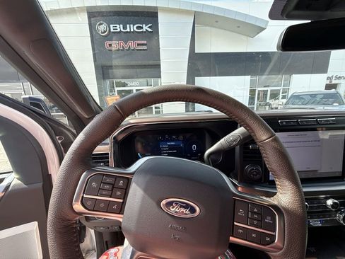 Used 2024 Ford F250 King Ranch w/ Tremor Off-Road Package AWD/4WD image 17