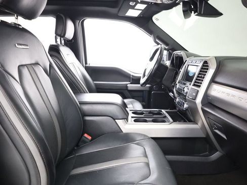 Used 2018 Ford F350 Platinum w/ Platinum Ultimate Package image 21