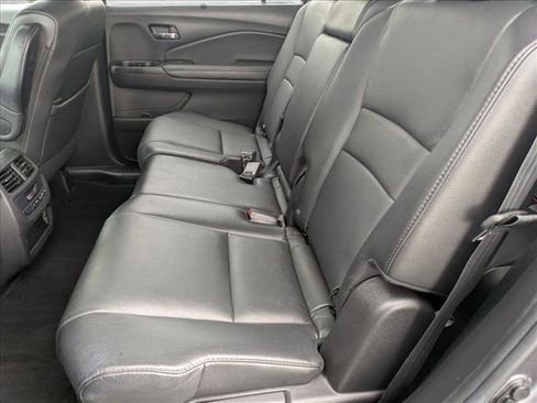 Used 2021 Honda Pilot Special Edition image 18