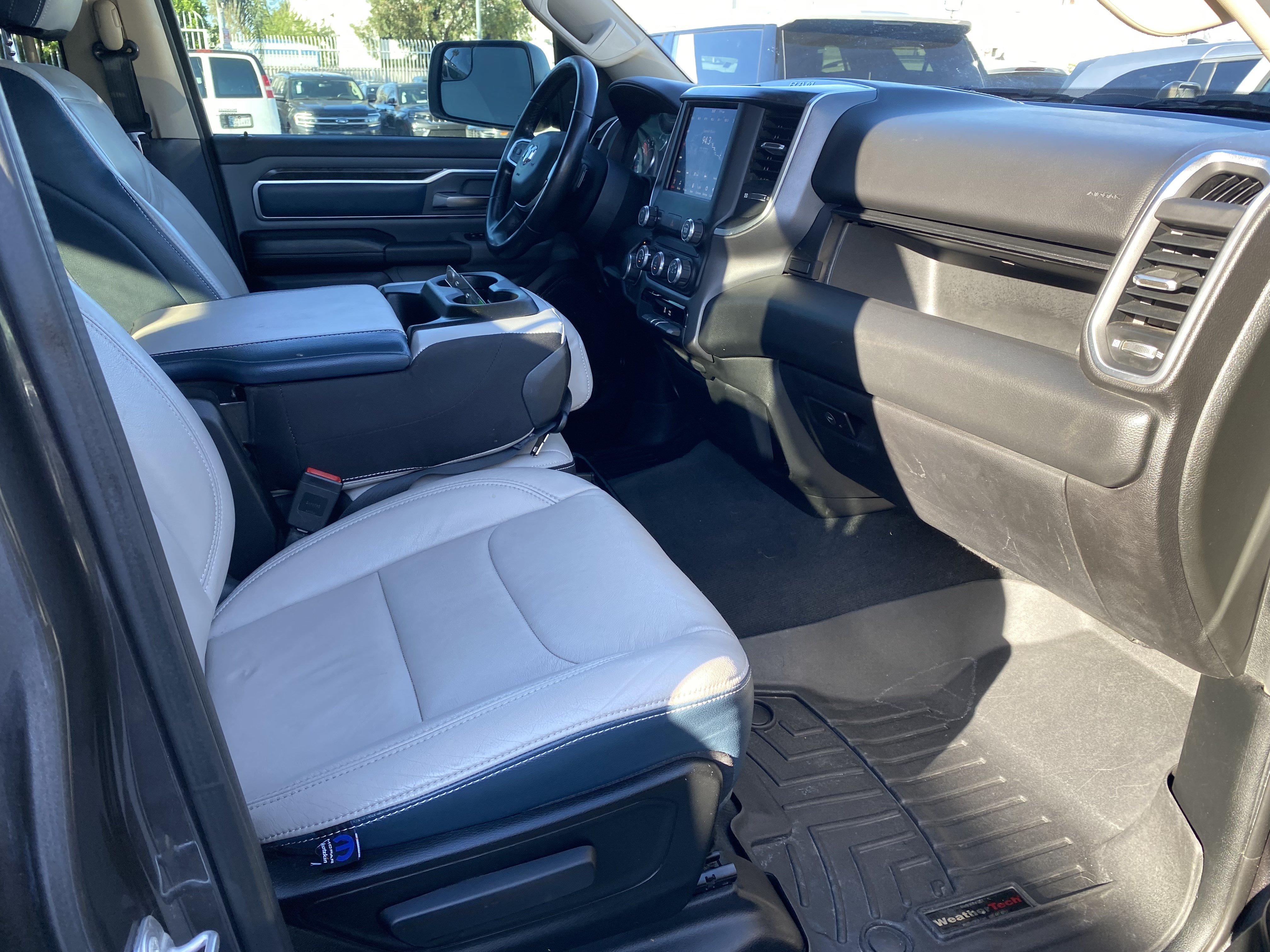 Used 2019 RAM 1500 Big Horn RWD image 23