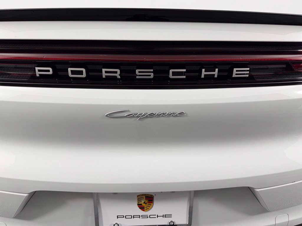 Used 2026 Porsche Cayenne Coupe AWD/4WD image 15