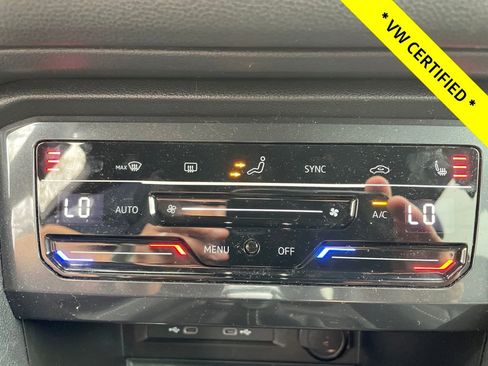 Certified 2023 Volkswagen Tiguan SE R-Line AWD/4WD image 22