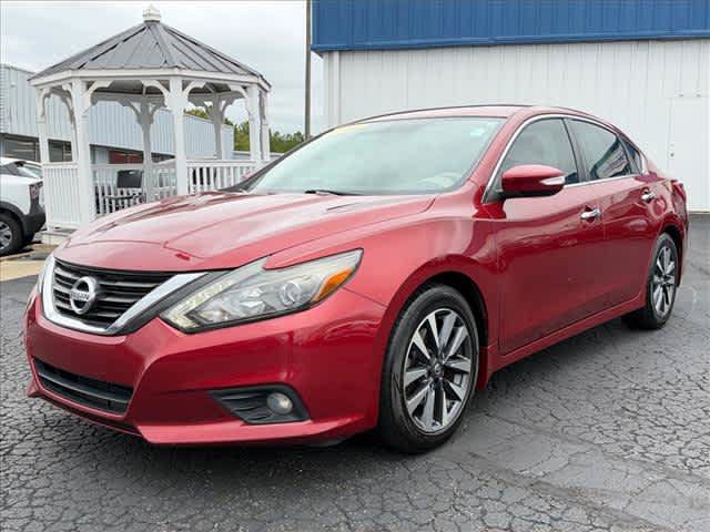Used 2016 Nissan Altima 2.5 SL w/ 2.5 Technology w/LED Package FWD image 8
