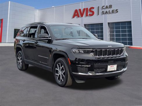 Used 2024 Jeep Grand Cherokee L Limited w/ Luxury Tech Group II image 3