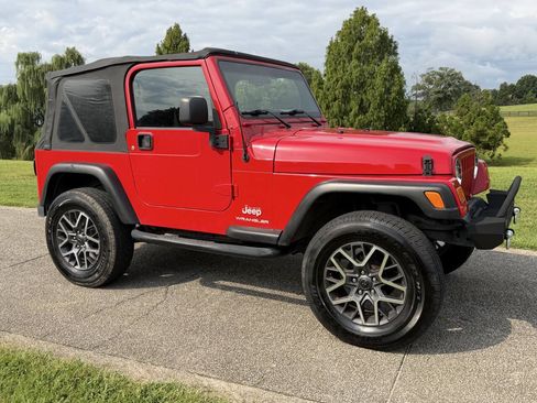 Used 2006 Jeep Wrangler X AWD/4WD image 10