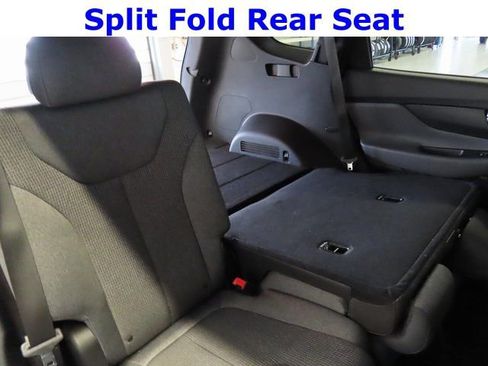 Used 2023 Hyundai Santa Fe SEL image 36