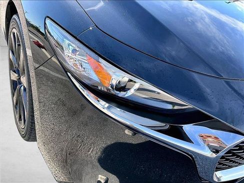 Used 2024 MAZDA MAZDA3 s FWD image 28