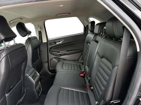 Used 2021 Ford Edge SEL FWD image 11