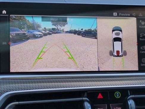 Used 2021 BMW X5 xDrive40i w/ M Sport Package image 25