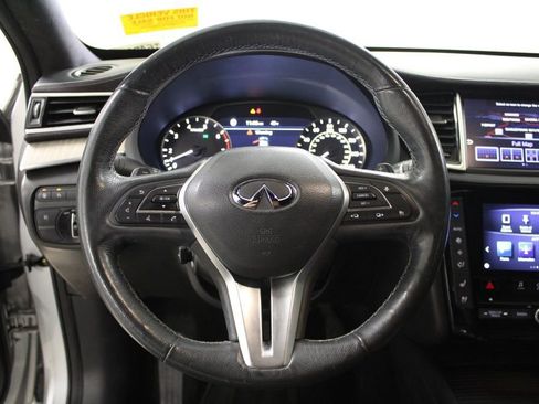 Used 2019 INFINITI QX50 Essential w/ Sensory Package image 10