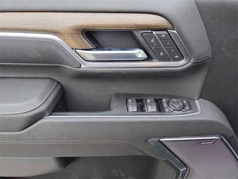 New 2026 Chevrolet Silverado 2500 High Country w/ Midnight Edition image 9