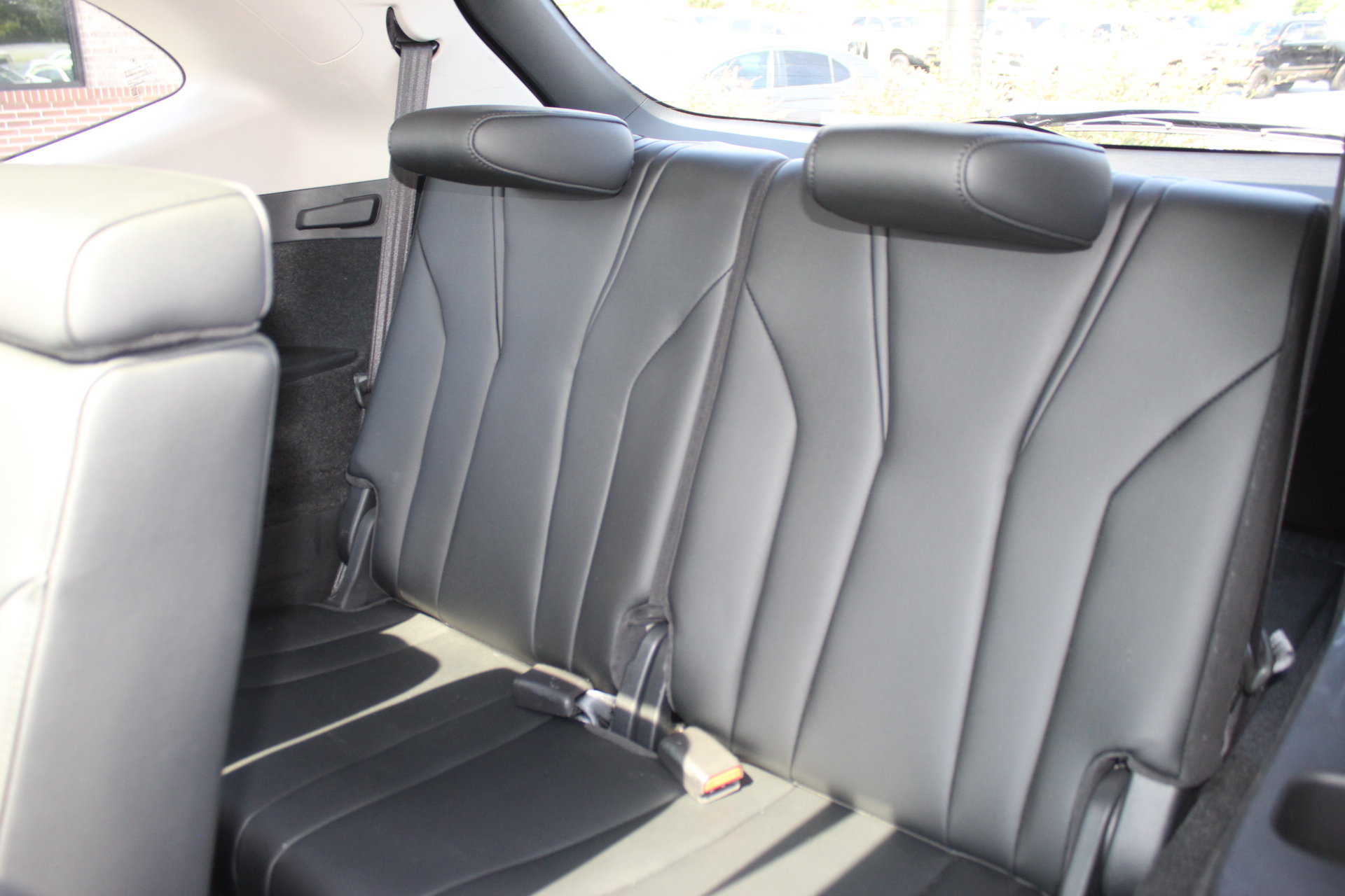 Used 2022 Acura MDX FWD image 29