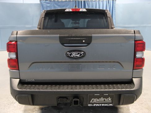 New 2025 Ford Maverick XLT w/ Black Appearance Package image 27