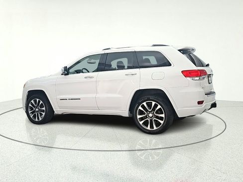 Used 2018 Jeep Grand Cherokee Overland AWD/4WD image 5